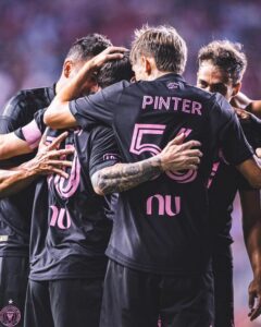Messi volvió a convertir y el Inter Miami igualó 2-2